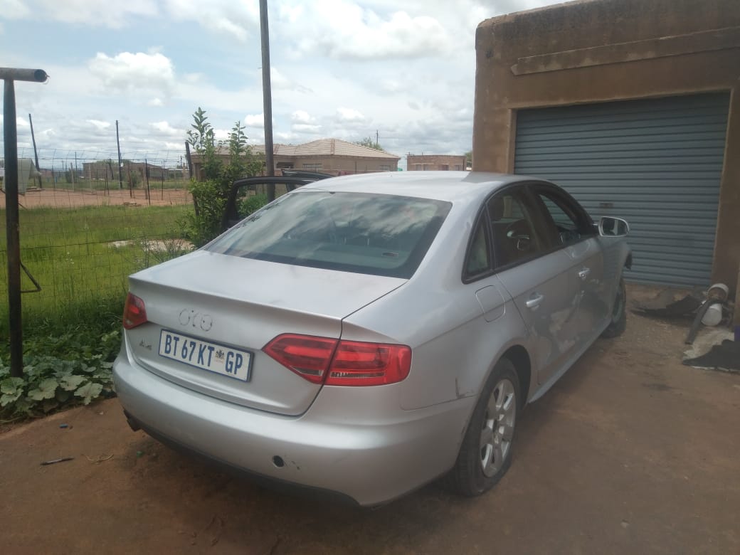 Audi A4 B8 breaking for parts - Private Seller Audi A4 B8 breaking for parts - Private Seller
