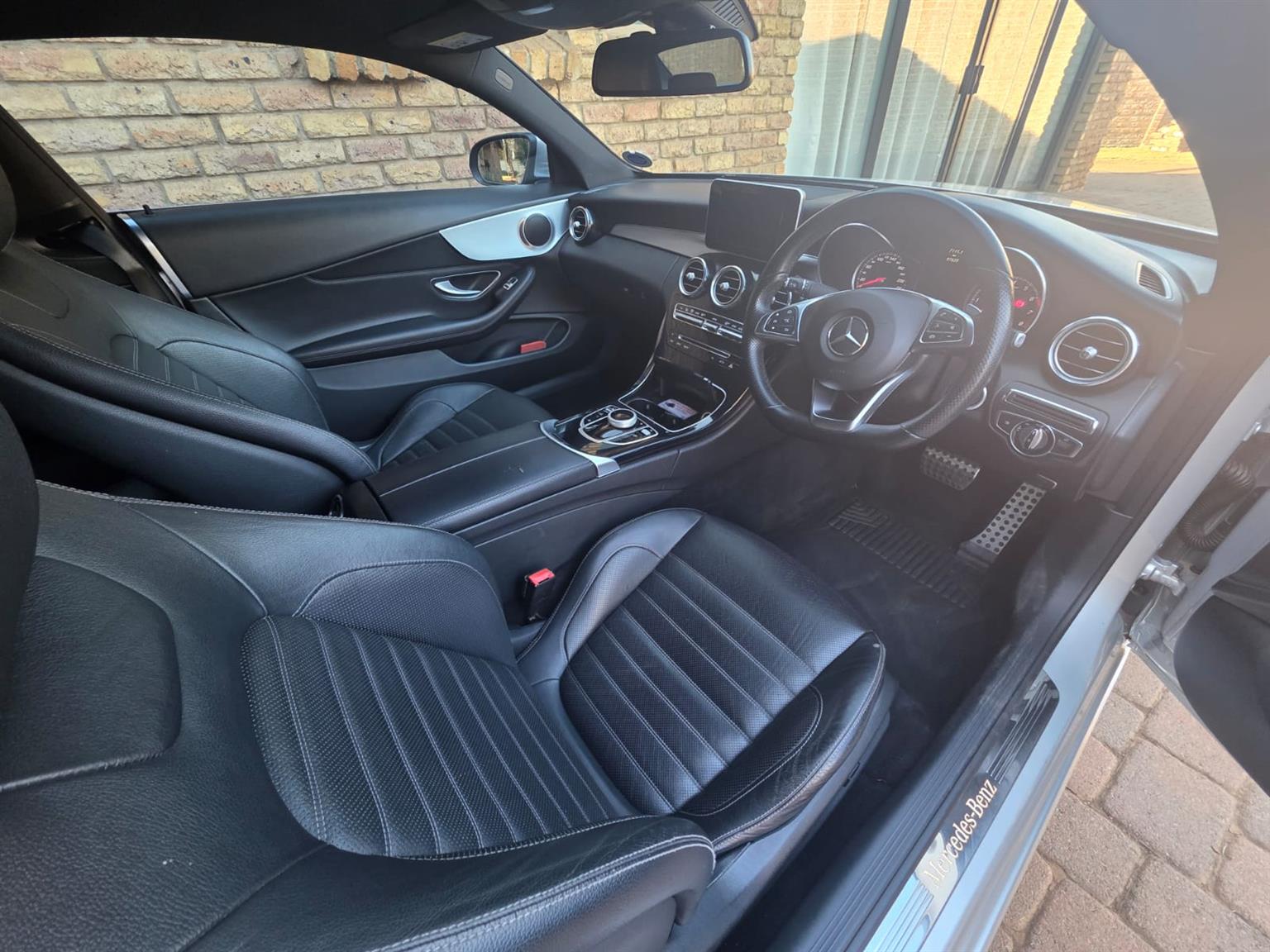 Used 2016 Mercedes-Benz C-Class C200 coupe AMG Line - Private Seller Used 2016 Mercedes-Benz C-Class C200 coupe AMG Line - Private Seller