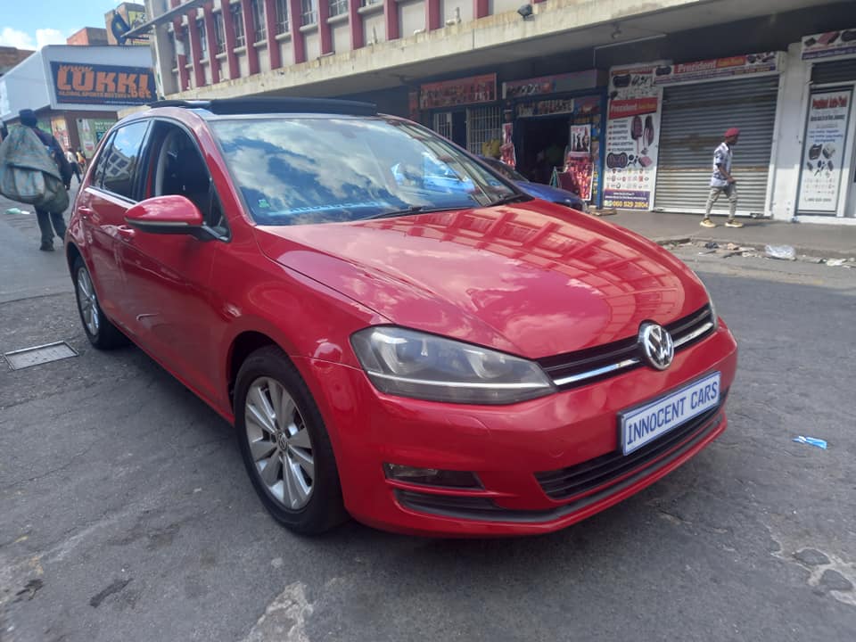 2014 VW GOLF VII TSI 1.4 PETROL, AUTOMATIC, RED COLOUR, MILEAGE 88000KM, LEATHER INTERIOR