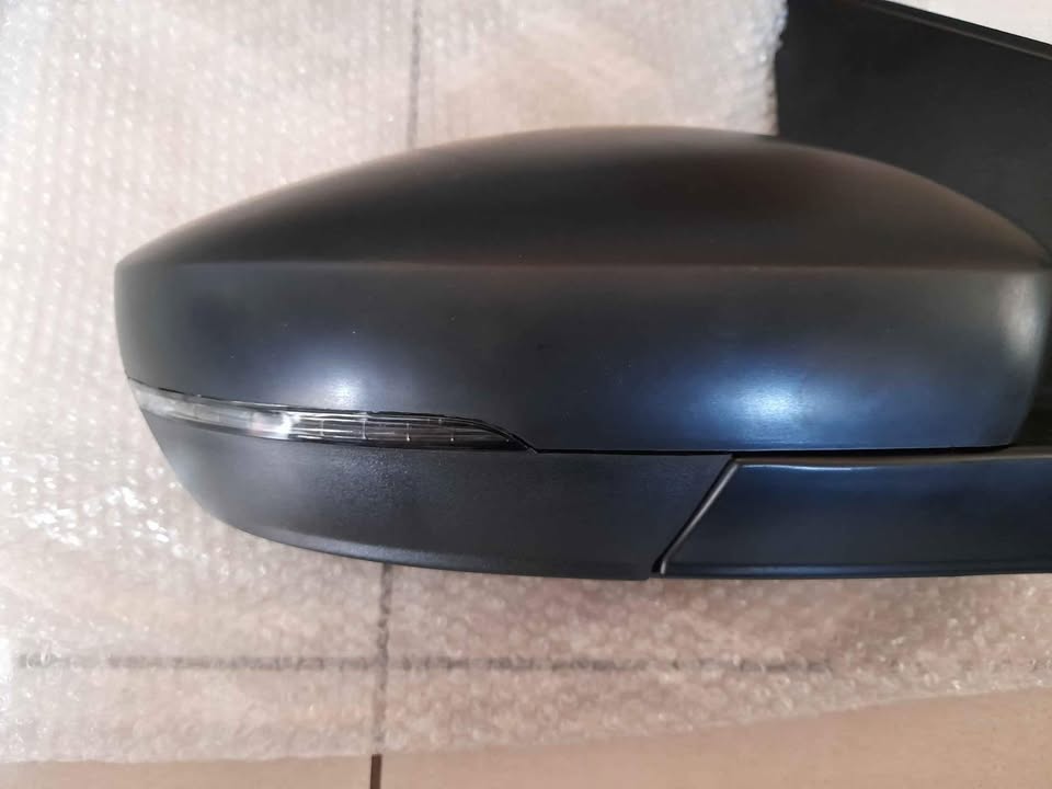 VW POLO TSI 14/17 BRAND NEW DOOR MIRROR ELECTIC ADJUSTMENTFORSALE PRICE: