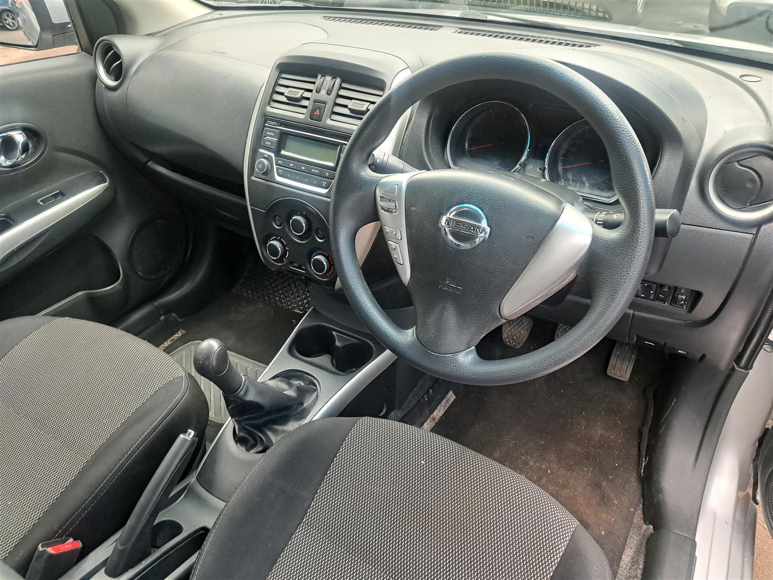 NISSAN ALMERA 1.5 SEDAN