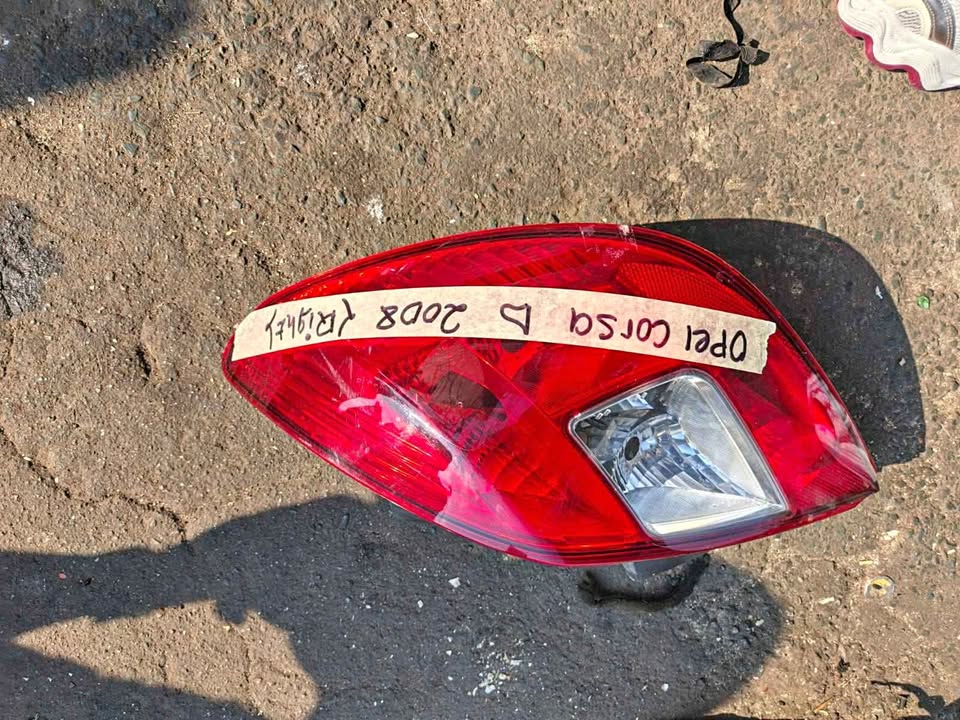 Opel corsa D taillight 2008 right - Private Seller Opel corsa D taillight 2008 right - Private Seller