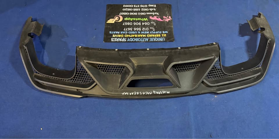 Ford Mustang Mach 1 Rear Bumper Spoiler - Private Seller