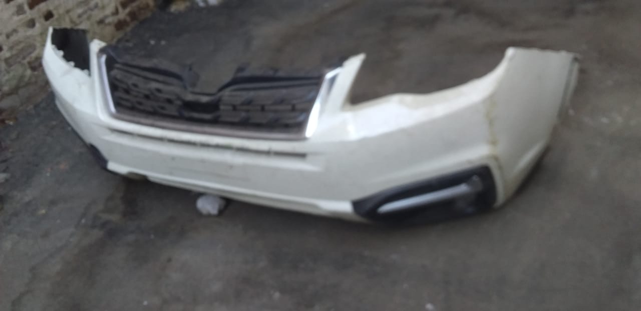 Subaru forester bumper - Private Seller