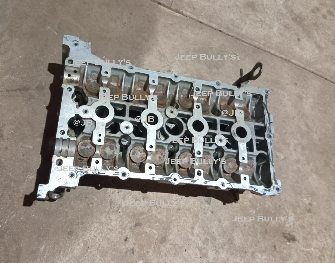 Dodge Caliber | Second Hand | Cylinder Head In Store At Jeep Bully's - Private Seller