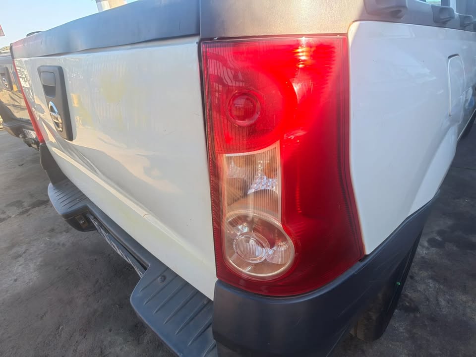 Nissan Np200 2014 tail lights for sale – like new - Private Seller Nissan Np200 2014 tail lights for sale – like new - Private Seller