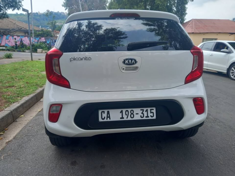 2018 KIA PICANTO 1.0 Petrol, Manual. Call Inno . White Color, Mileage 62000kms