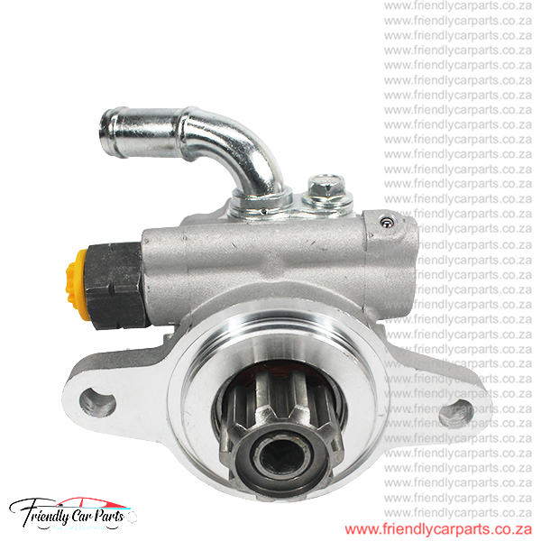 Toyota Fortuner Hiace Hilux Quantum Sesfikile 2.5 D D-4D 2KD-FTV 16V 2005- Power Steering Pump - Private Seller