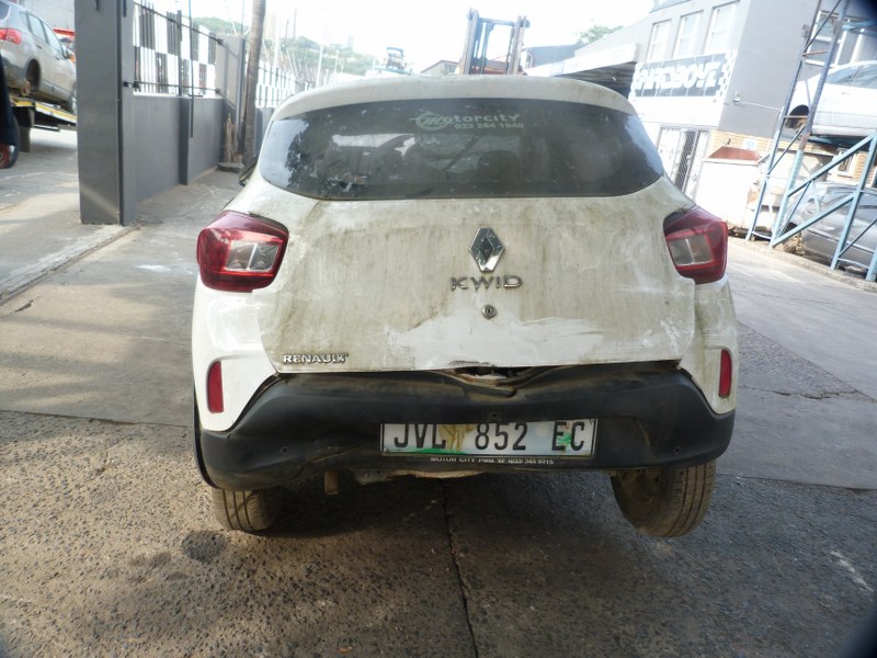 Renault Kwid 1.0 Manual White - 2021 STRIPPING FOR SPARES - Private Seller Renault Kwid 1.0 Manual White - 2021 STRIPPING FOR SPARES - Private Seller