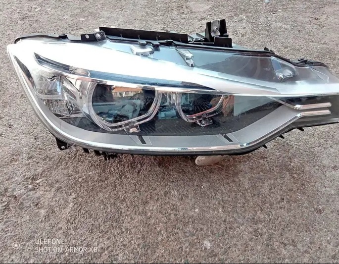 Bmw f30 xenon headlight in sale - Private Seller Bmw f30 xenon headlight in sale - Private Seller
