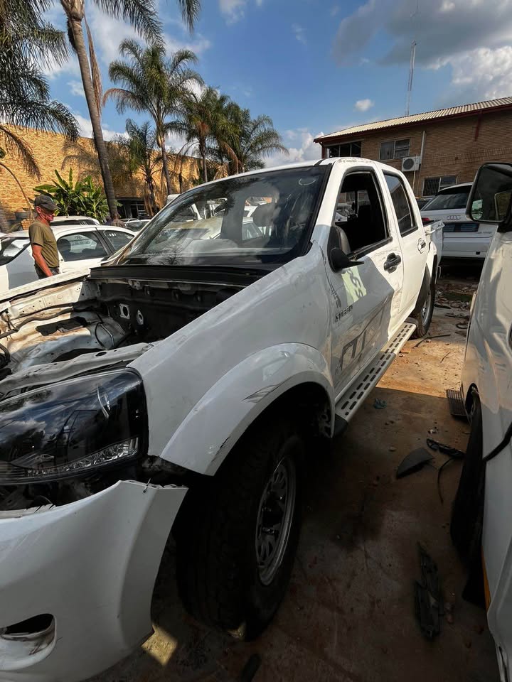 2022 GWM STEED DOUBLE CAB FOR SPARES - Private Seller