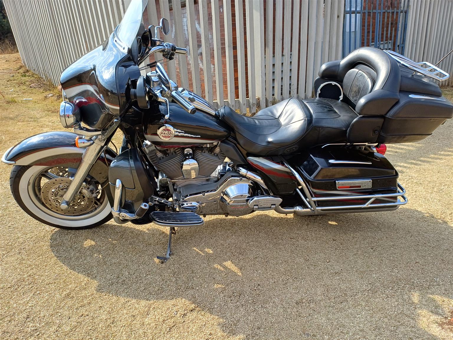 Harley Davidson CVO 2006 FLHTCUSE Electra Glide Ultra Screaming Eagle Ltd - Private Seller Harley Davidson CVO 2006 FLHTCUSE Electra Glide Ultra Screaming Eagle Ltd - Private Seller