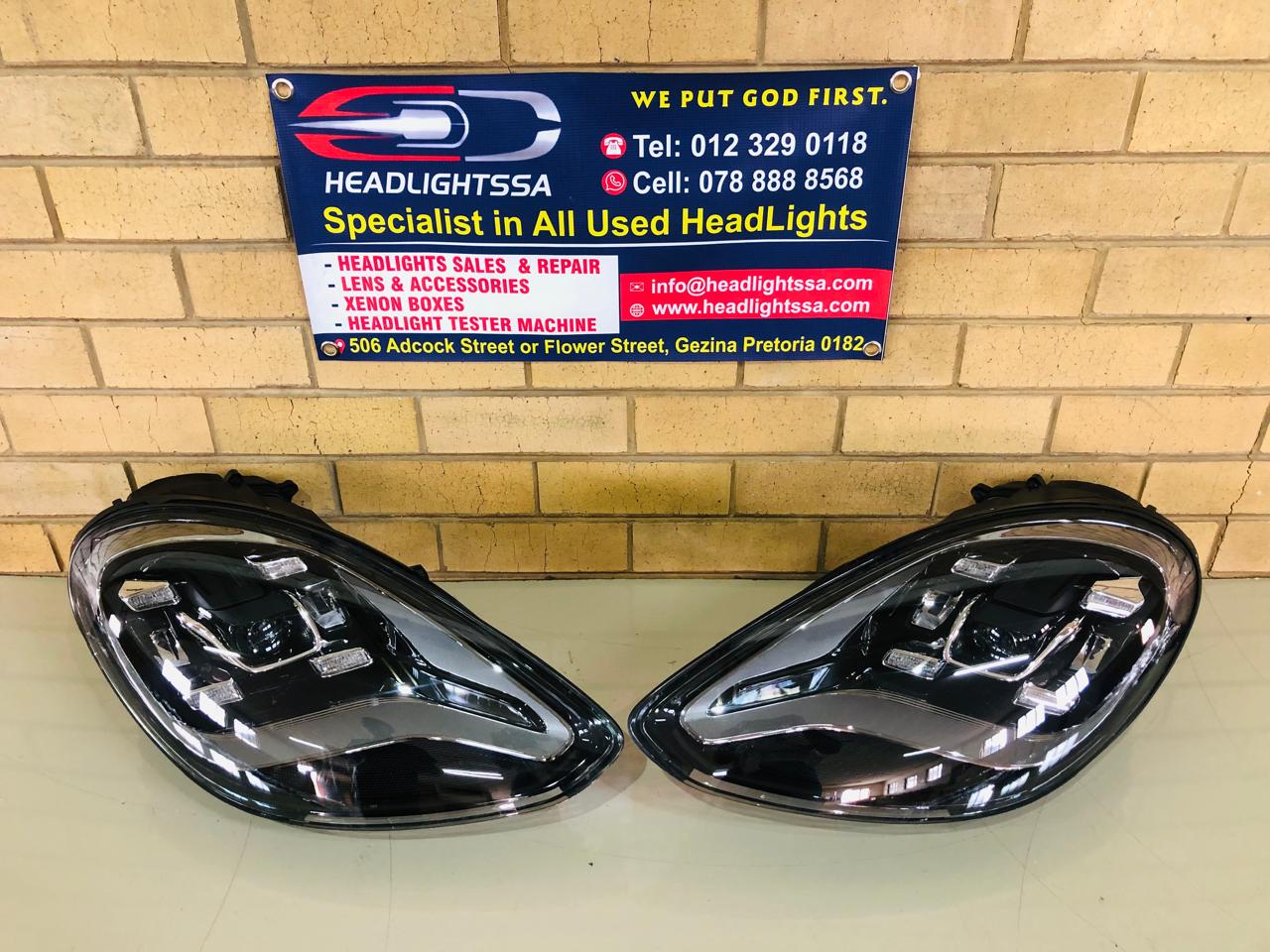 Porsche Panamera 971 LH and RH side LED xenon headlights with park lights (2017) - Private Seller Porsche Panamera 971 LH and RH side LED xenon headlights with park lights (2017) - Private Seller