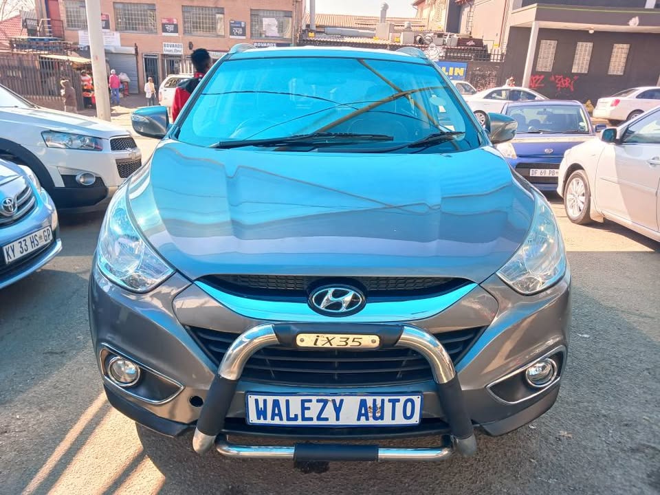 2013 HYUNDAI IX35 2.0 EXECUTIVE Transmission: Manual Mileage: Fueltype: Petrol Grey