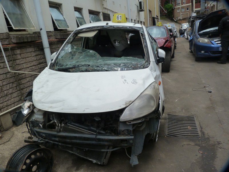 Hyundai i10 1.2 GLS AT White - 2010 STRIPPING FOR SPARES - Private Seller Hyundai i10 1.2 GLS AT White - 2010 STRIPPING FOR SPARES - Private Seller