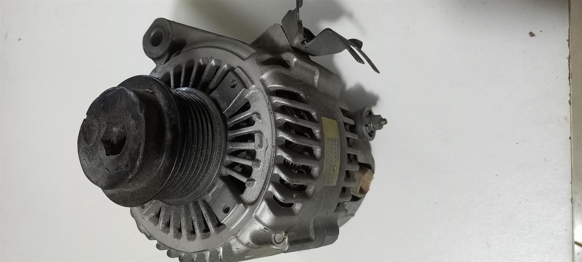 Alternator Toyota Good Condition - Private Seller Alternator Toyota Good Condition - Private Seller