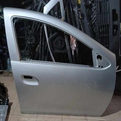 Renault sandero door - Private Seller