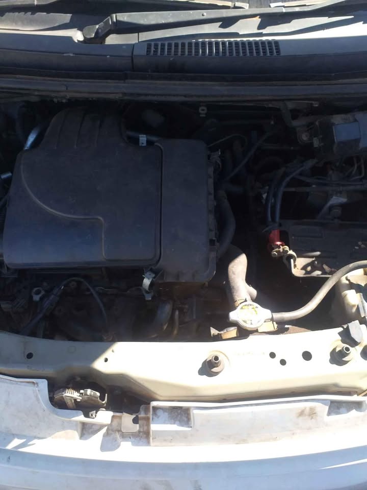 Daihatsu sirion Stripping