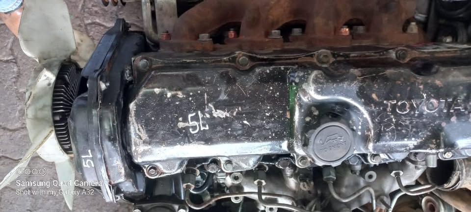 Toyota Hiace 5L Engine Never been opened Excellent condition Plug and Play Low mileage Guarantee - Private Seller