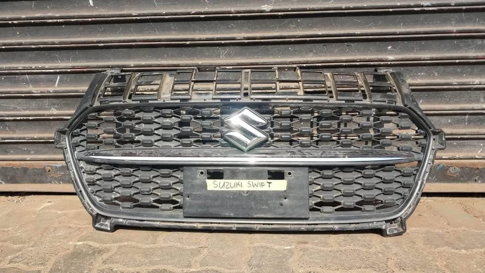 Suzuki Swift grille - Private Seller