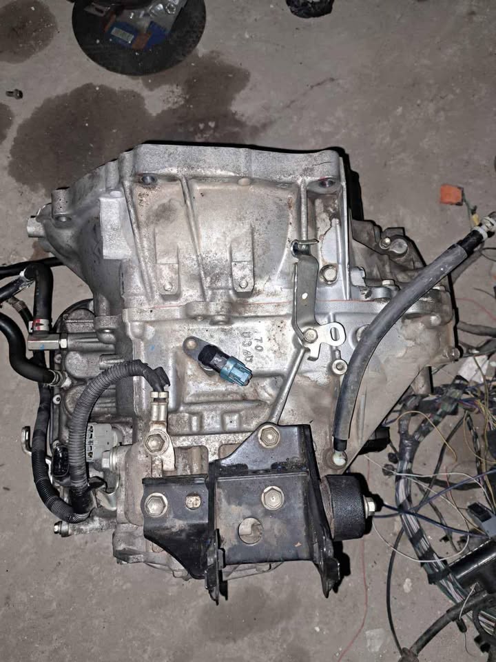 Toyota Quest 1.6 automatic gear box - Private Seller Toyota Quest 1.6 automatic gear box - Private Seller