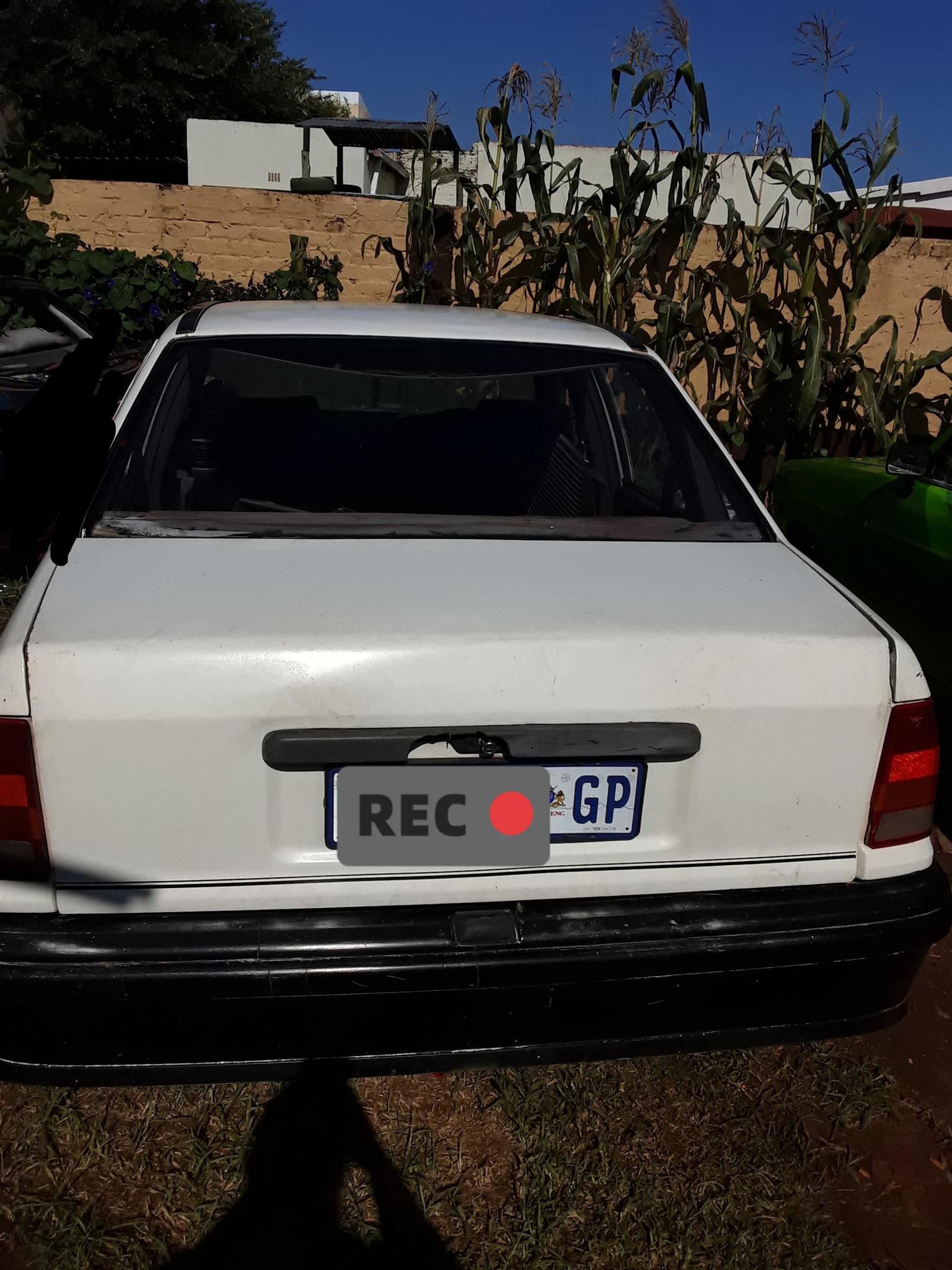 OPEL MONZA 1.8 STRIPPING FOR SPARES - Private Seller