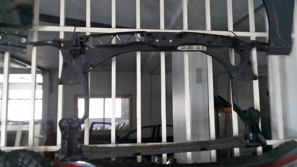 Audi A6 cradle - Private Seller Audi A6 cradle - Private Seller