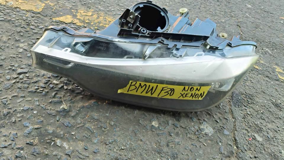 BMW F30 headlight non Xenon - Private Seller BMW F30 headlight non Xenon - Private Seller