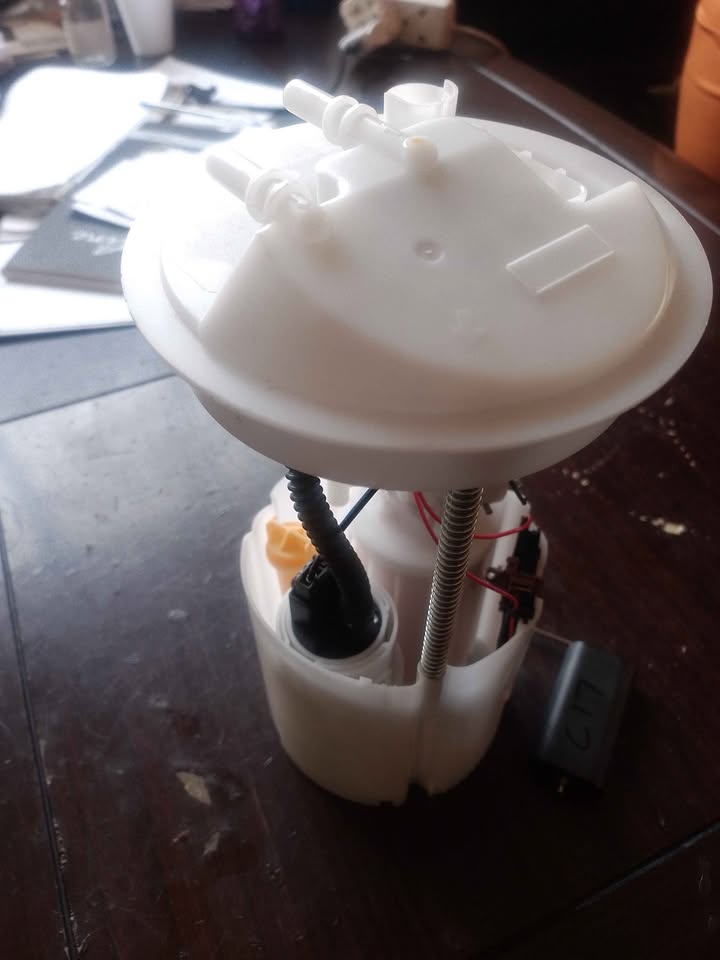 VOLVO S40 T5 2006 FUEL PUMP FOR SALE °¦°DELIVERY AVAILABLE COUNTRY WIDE°¦° - Private Seller VOLVO S40 T5 2006 FUEL PUMP FOR SALE °¦°DELIVERY AVAILABLE COUNTRY WIDE°¦° - Private Seller