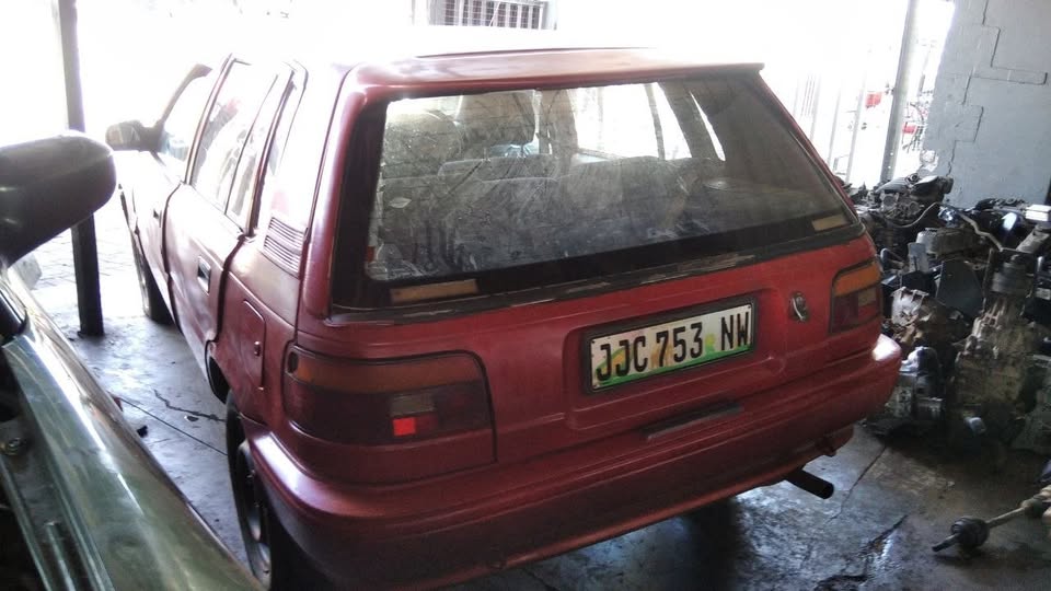 1998 TOYOTA CONQUEST STRIPPING FOR SPARES - Private Seller