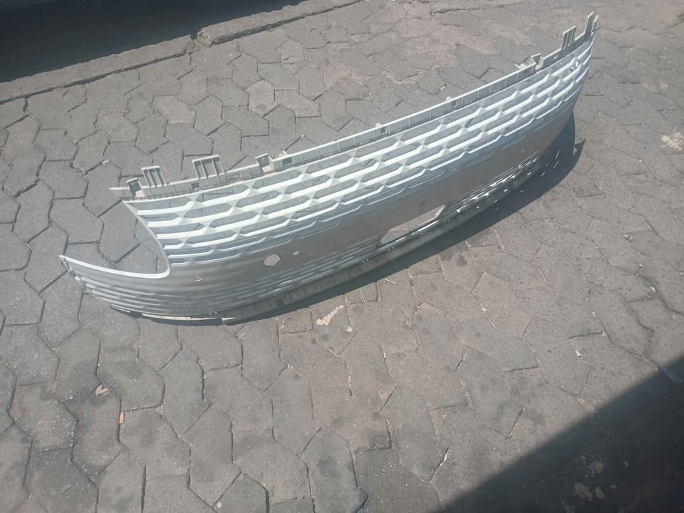 Hyundai staring front bumper - Private Seller Hyundai staring front bumper - Private Seller