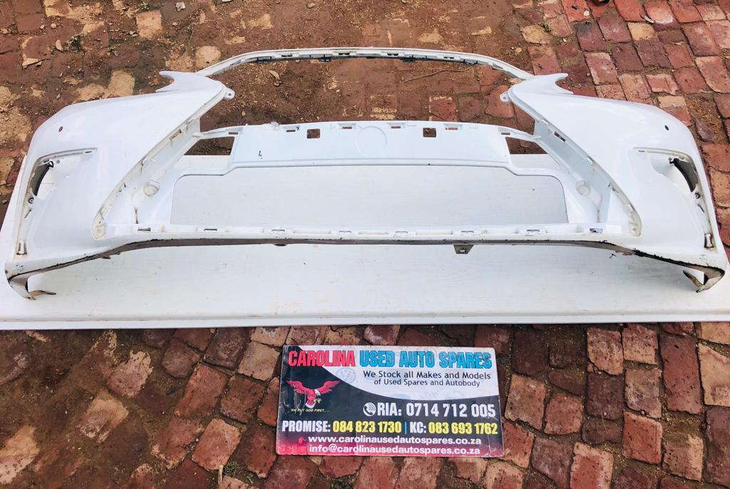 Lexus ES300H front bumper with pdc holes - Private Seller