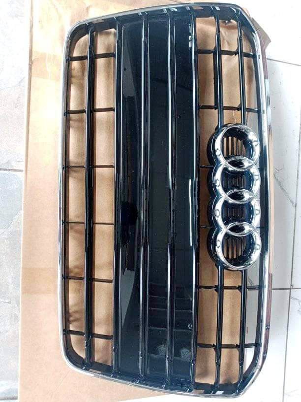 Audi A5 Grill - Private Seller Audi A5 Grill - Private Seller