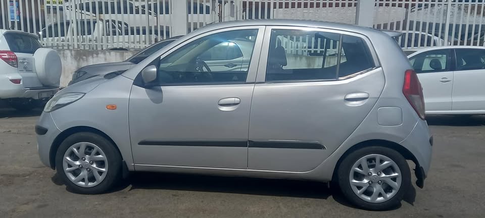 2011 HYUNDAI i10 PETROL, MANUAL TRANSMISSION, MILEAGE 0