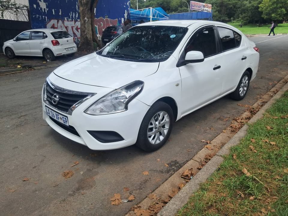 Nissan Almera 1.5 2018 kilometers 78 000 for sale