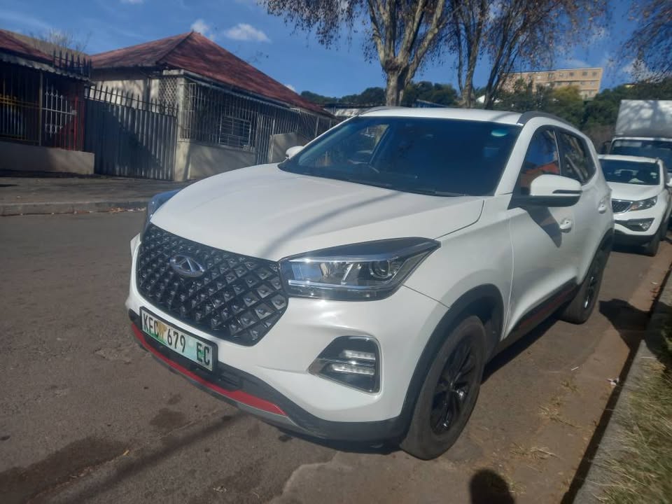 2023 Cherry Tiggo4Pro 1.5 Petrol, Automatic 35000km. Service book Leather seat