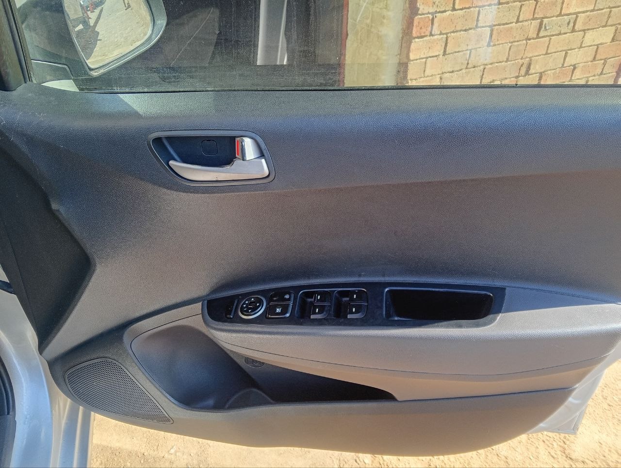 Preloaded Image 19