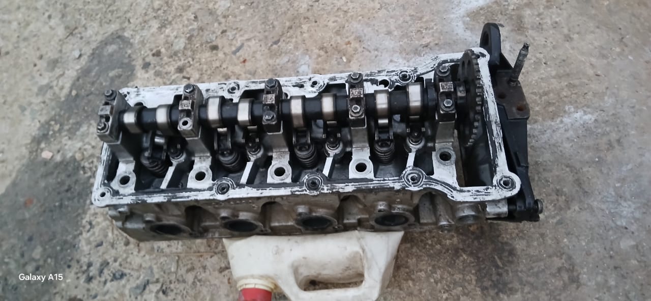 Ford bantam rocam 1.3 cylinder head R2000 - Private Seller