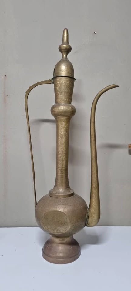 90cm Indian Brass Tea Pot FOR SALE 90cm Indian Brass Tea Pot FOR SALE