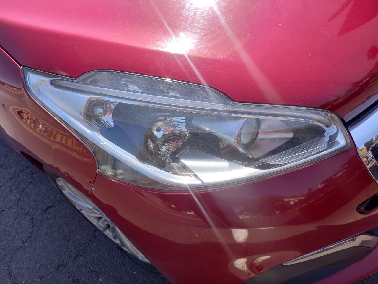 PEUGEOT 208 2018 RIGHT HEADLIGHT FOR SALE – OEM USED UNIT - Private Seller PEUGEOT 208 2018 RIGHT HEADLIGHT FOR SALE – OEM USED UNIT - Private Seller