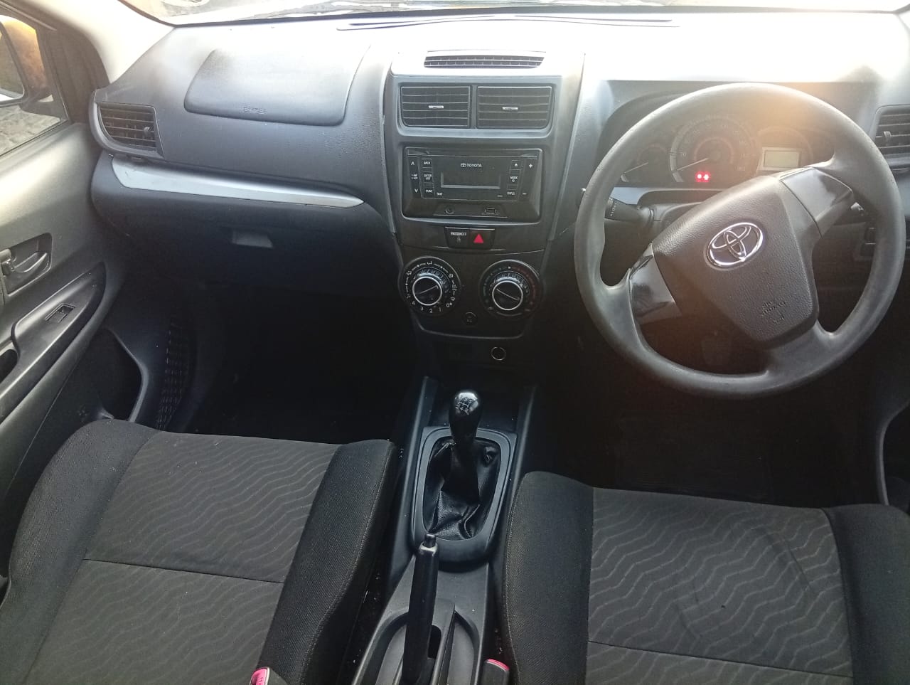 2018 Toyota Avanza 1.5 SX MPV VVTi Engine Manual Cloth Seats, Good Orde