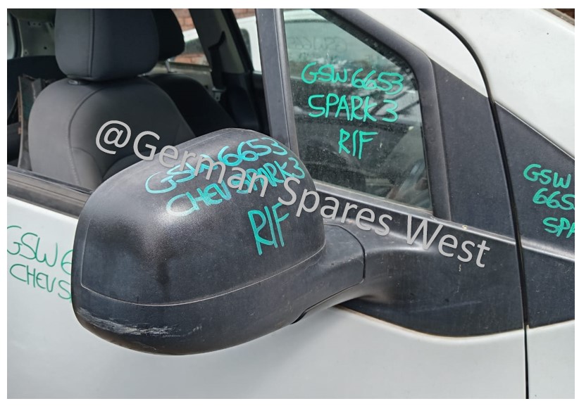 USED CHEV SPARK 3 1.2 DOOR MIRROR FOR SALE - Private Seller