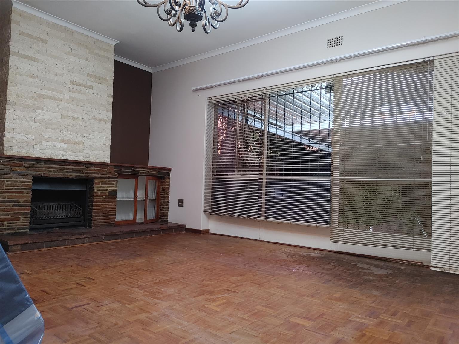 Rooms to rent in Bramley | Junk Mail Marketplace