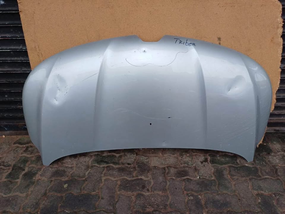Renault Triber bonnet - Private Seller Renault Triber bonnet - Private Seller