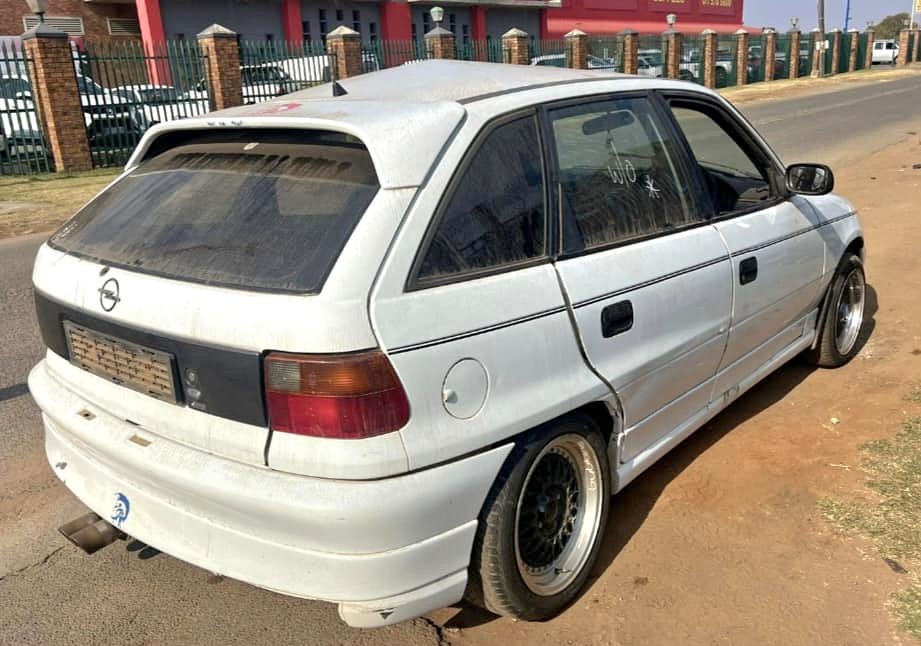 Opel Astra 1.6 Stripping For Spares Call - Private Seller Opel Astra 1.6 Stripping For Spares Call - Private Seller