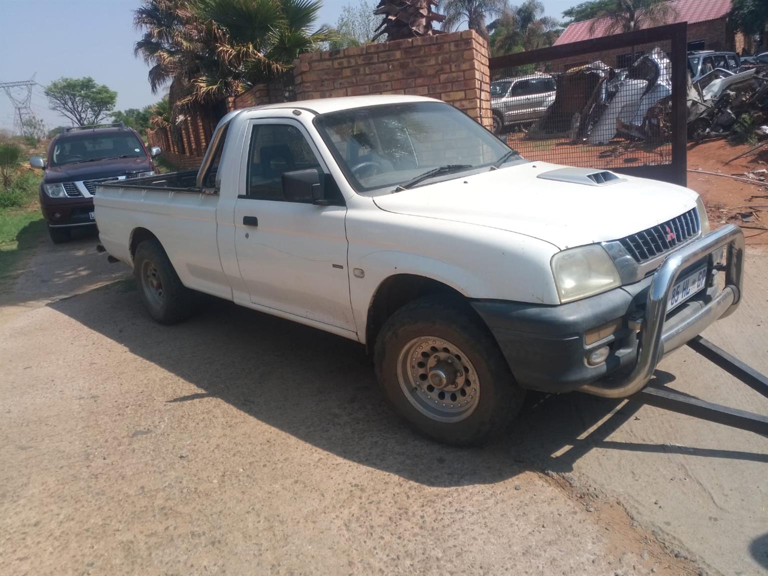 Mitsubishi Colt 2.5 Single Cab 2005 Model Stripping For Spares - Private Seller Mitsubishi Colt 2.5 Single Cab 2005 Model Stripping For Spares - Private Seller