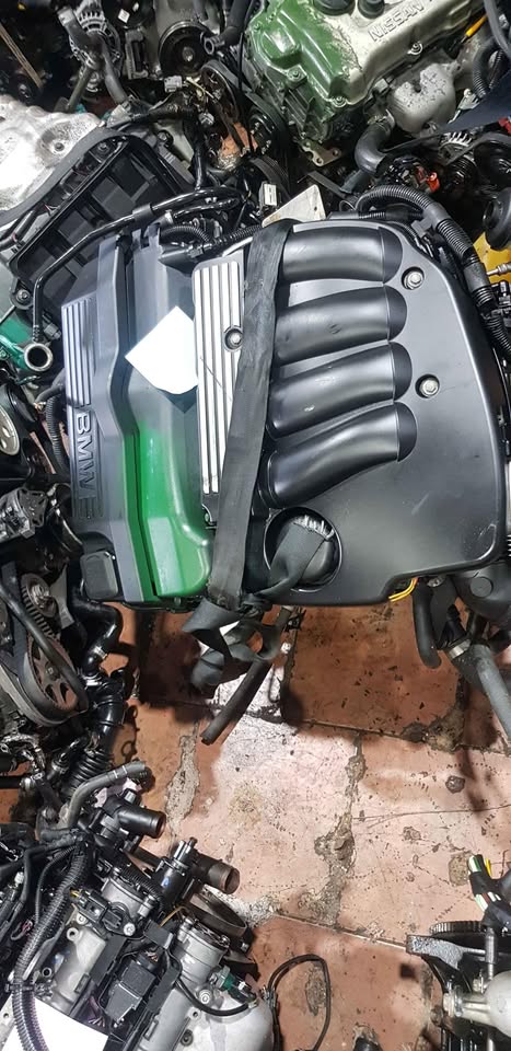 BMW E90 N46B20 NON DIPSTICK ENGINE FOR SALE - Private Seller BMW E90 N46B20 NON DIPSTICK ENGINE FOR SALE - Private Seller