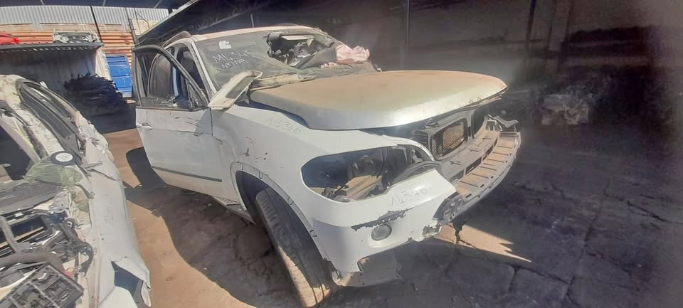 Toyota Urban Cruiser stripping for spares.