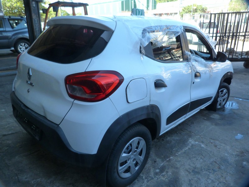 Renault Kwid Dynamique 1.0 Petrol Manual White - 2018 SPARESBOYZ STRIPPING FOR - Private Seller Renault Kwid Dynamique 1.0 Petrol Manual White - 2018 SPARESBOYZ STRIPPING FOR - Private Seller