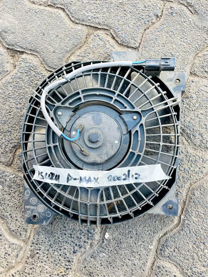 ISUZU D-MAX Fan - Private Seller